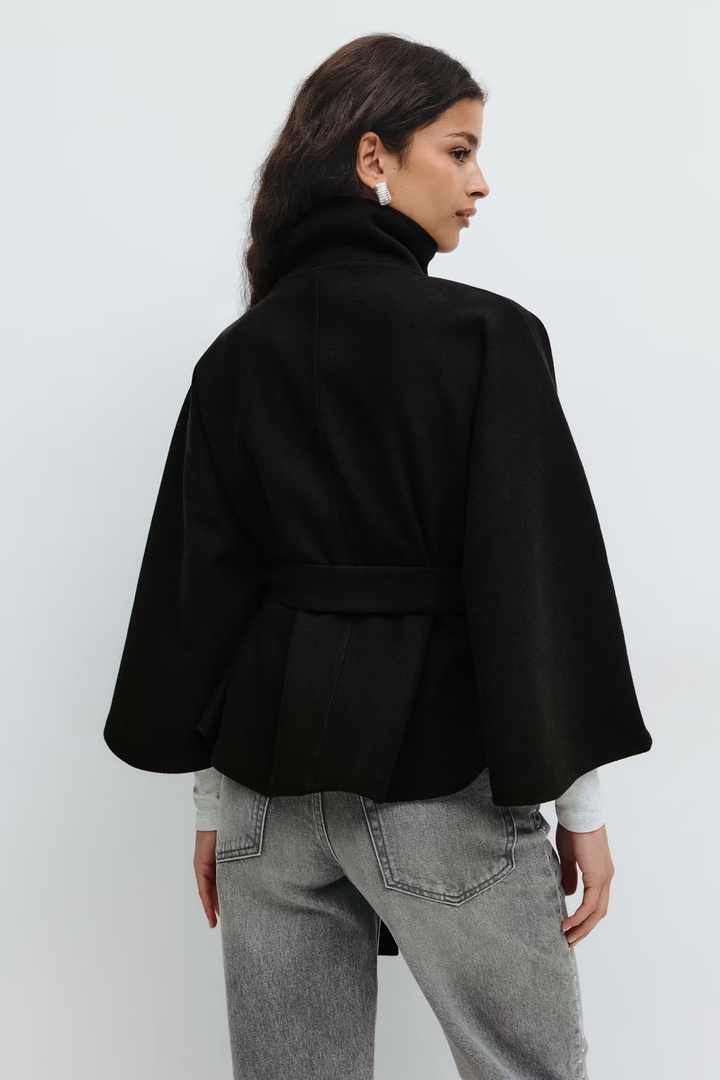 Lyse Paris – Manteau Élégant pour Femmes avec Ceinture et Col Haut