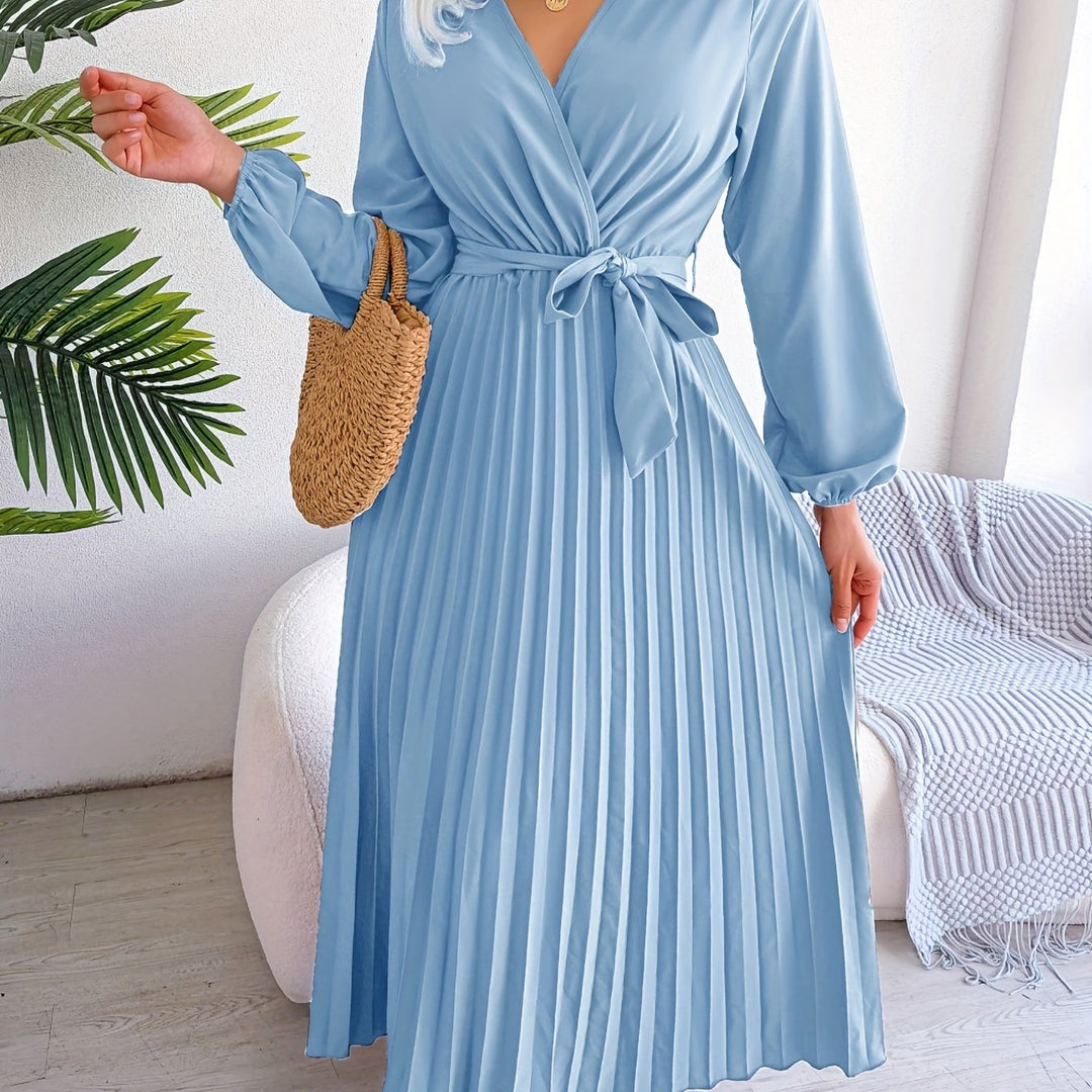 Lyse Paris  – Robe Plissée Élégance