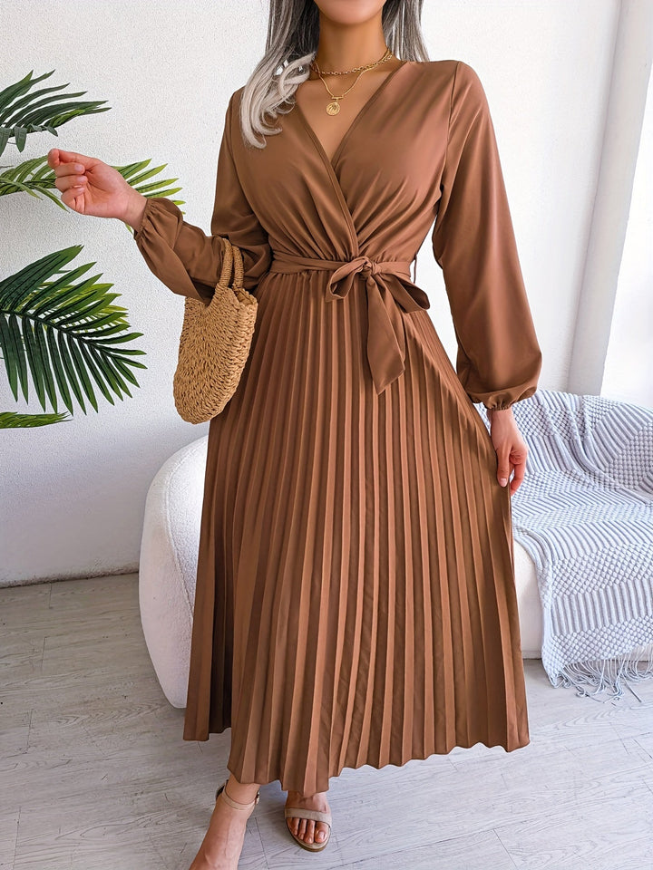 Lyse Paris  – Robe Plissée Élégance