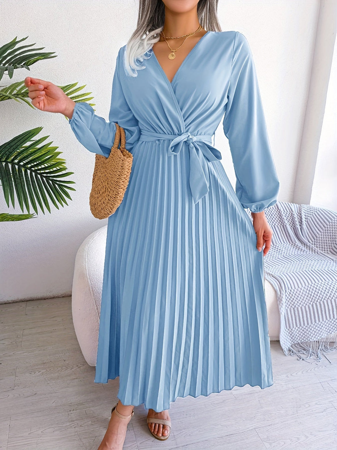 Lyse Paris  – Robe Plissée Élégance
