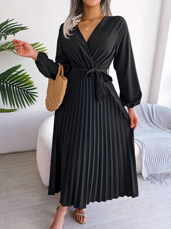Lyse Paris  – Robe Plissée Élégance