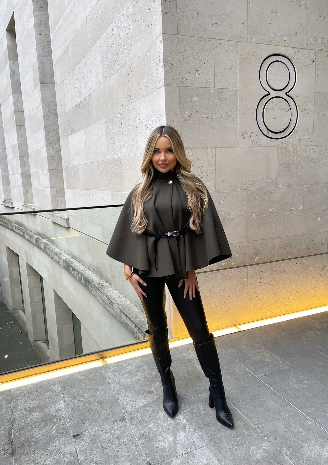 Lyse Paris – Poncho Ceinturé