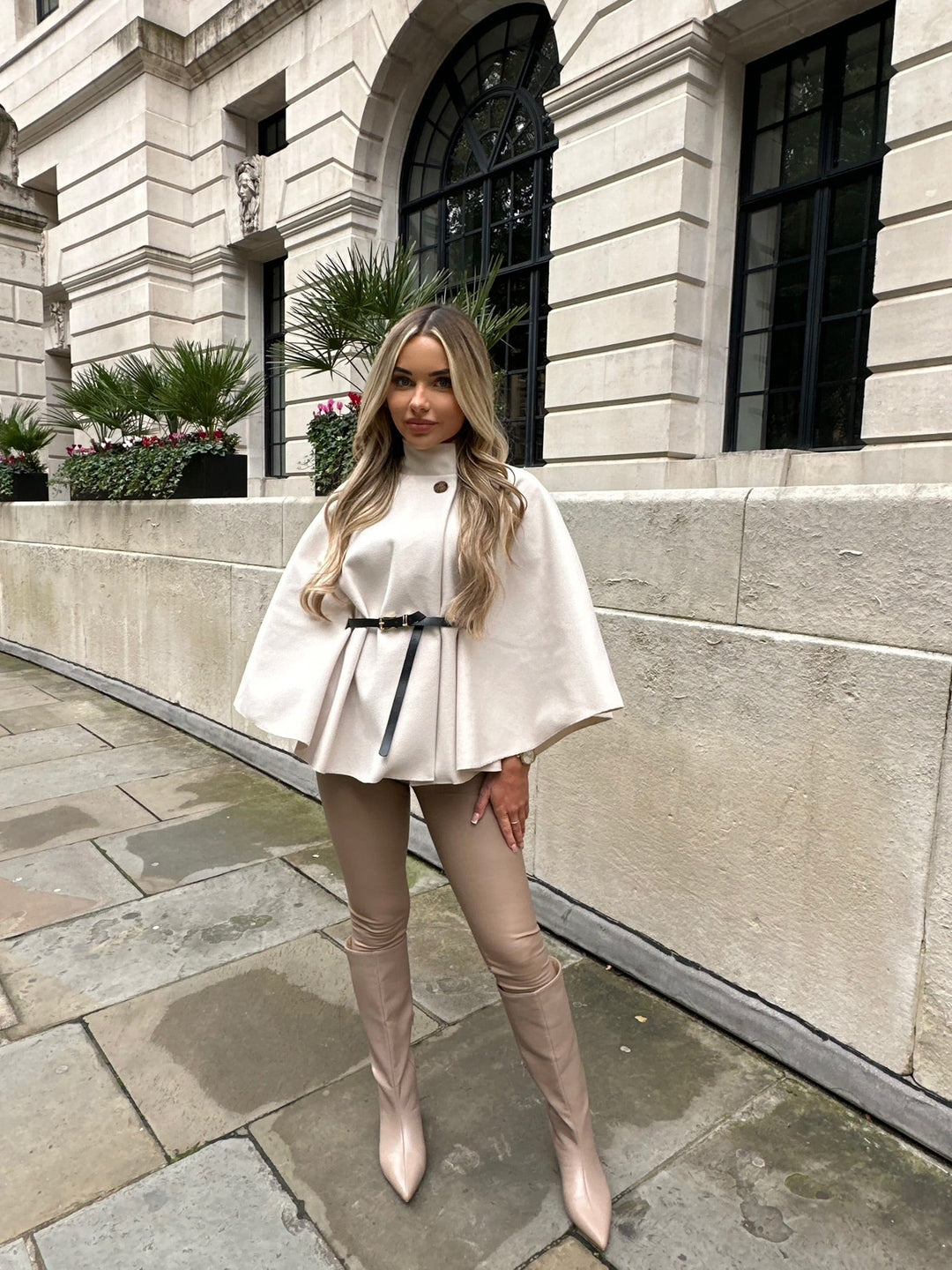 Lyse Paris – Poncho Ceinturé