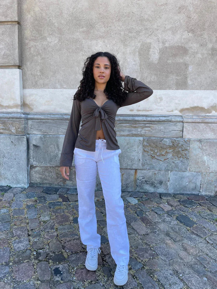 Lyse Paris – Blouse Élégante avec Détail de Nœud