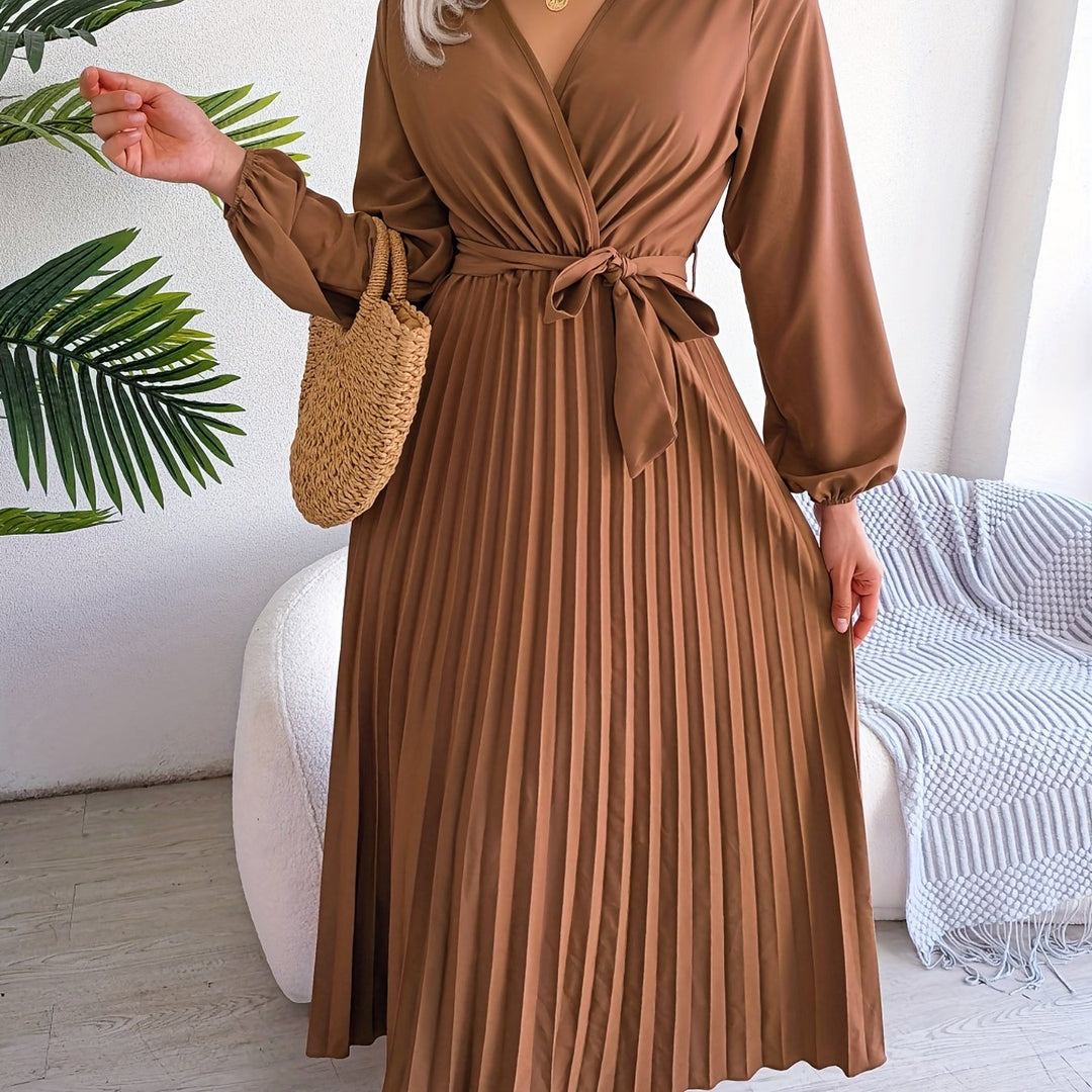Lyse Paris  – Robe Plissée Élégance