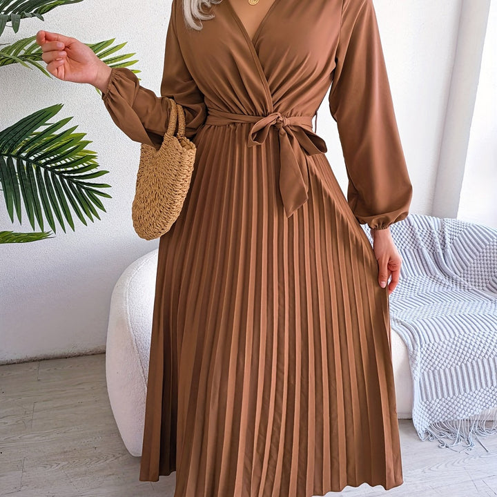 Lyse Paris  – Robe Plissée Élégance