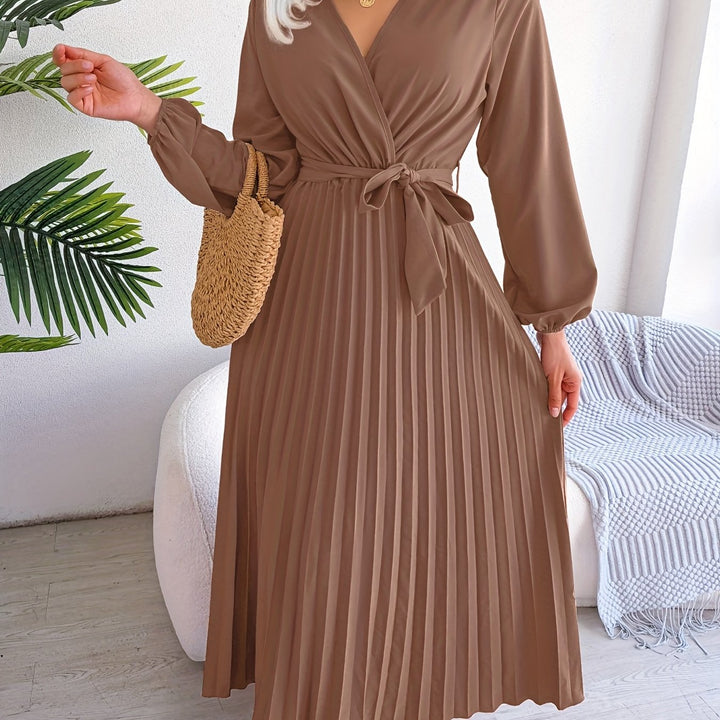 Lyse Paris  – Robe Plissée Élégance
