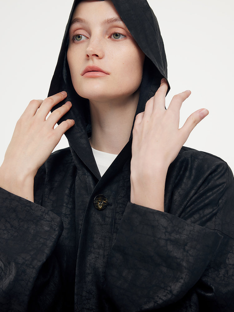 Lyse Paris – Trench à Capuche en Soie Xiang Yun