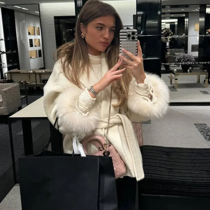 Lyse Paris | Manteau Court en Laine